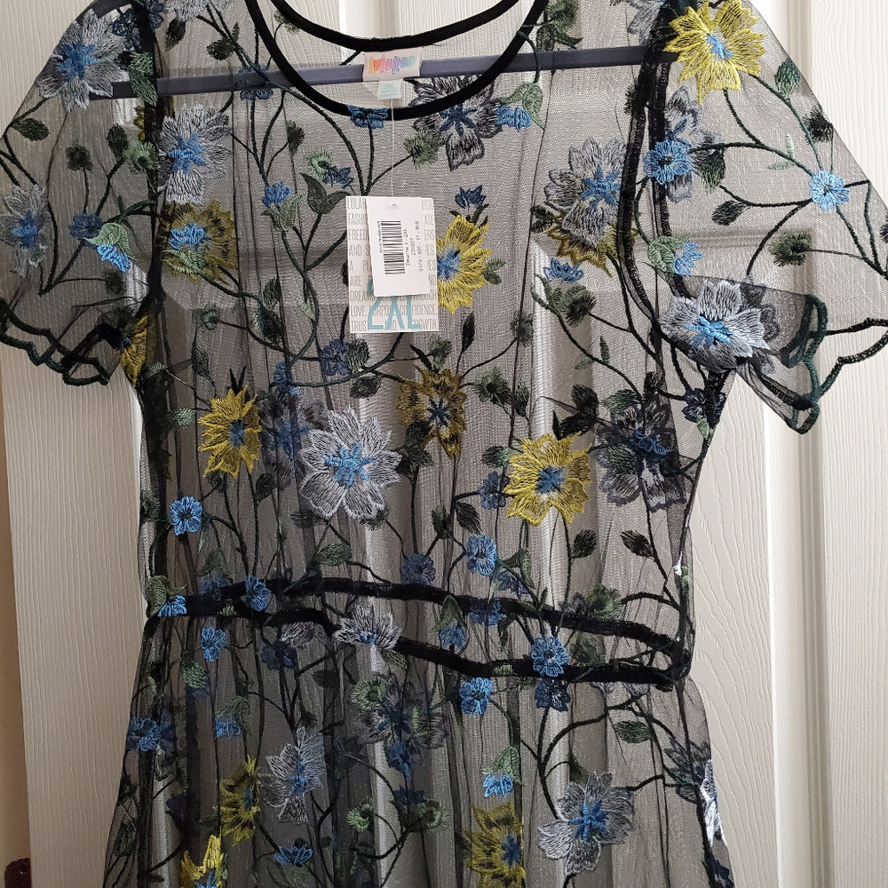 Brand New Lularoe Deanne II - Size 2XL